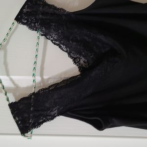 Black lace sleeve tank top